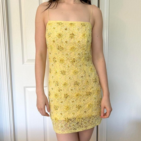 Topshop Dresses & Skirts - Topshop yellow sequin beaded embroidered sparkle strappy shift dress winx